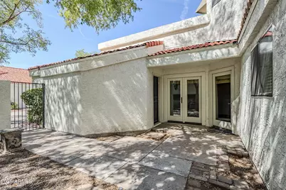 4225 N 21st Street #22, Phoenix, AZ 85016 - Photo 2