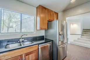 4225 N 21st St, Phoenix, AZ 85016 - Photo 4