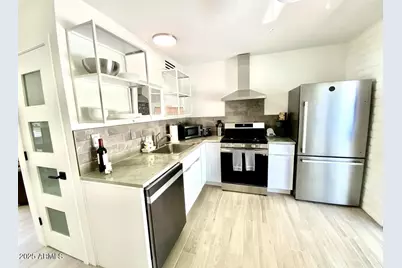 5811 E Surrey Drive #2, Cave Creek, AZ 85331 - Photo 2