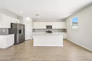 22969 W Monona Ln, Surprise, AZ 85387 - Photo 12
