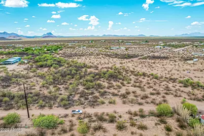 17847 W Husker Lane W, Marana, AZ 85653 - Photo 12