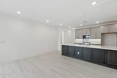 2121 W Sonoran Desert Drive #66, Phoenix, AZ 85085 - Photo 14