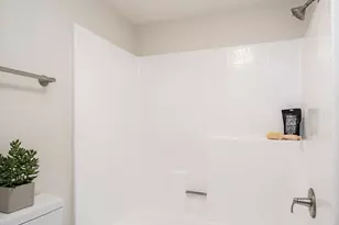 1329 S Mitchell Dr, Tempe, AZ 85281 - Photo 18