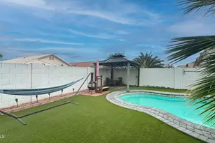 13225 W Port Royale Ln, Surprise, AZ 85379 - Photo 34