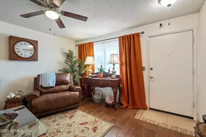 13653 N 111th Avenue, Sun City, AZ 85351 - Photo 4