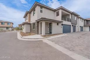 2121 W Sonoran Desert Dr, Phoenix, AZ 85085 - Photo 2