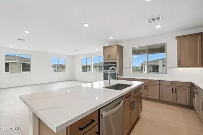 2121 W Sonoran Desert Drive #70, Phoenix, AZ 85085 - Photo 10