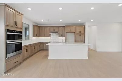 2121 W Sonoran Desert Drive #70, Phoenix, AZ 85085 - Photo 8