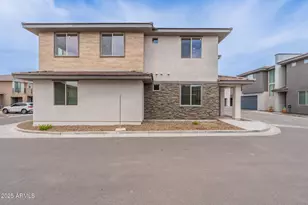 2121 W Sonoran Desert Dr, Phoenix, AZ 85085 - Photo 1