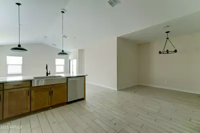 7926 W Frier Drive, Glendale, AZ 85303 - Photo 8