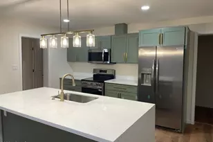 1819 W Morten Ave, Phoenix, AZ 85021 - Photo 1