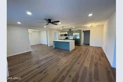 1819 W Morten Avenue, Phoenix, AZ 85021 - Photo 6