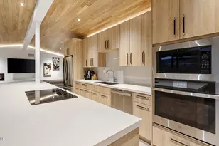 6842 E Earll Dr, Scottsdale, AZ 85251 - Photo 10