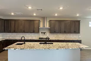 9964 W Catalina Dr, Avondale, AZ 85392 - Photo 4