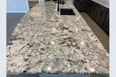 9964 W Catalina Drive, Avondale, AZ 85392 - Photo 8