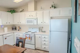 8865 E Baseline Rd, Mesa, AZ 85209 - Photo 16