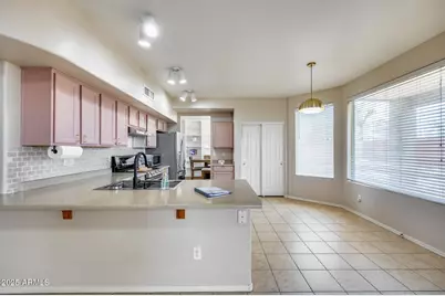 20021 N 38th Lane, Glendale, AZ 85308 - Photo 18