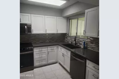 10544 W Campana Drive, Sun City, AZ 85351 - Photo 26