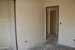 1913 N 22nd Pl, Phoenix, AZ 85006 - Photo 16