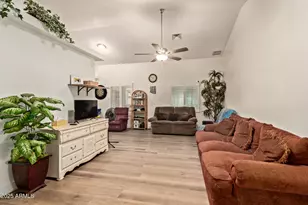 17980 N 88th Ave, Peoria, AZ 85382 - Photo 8