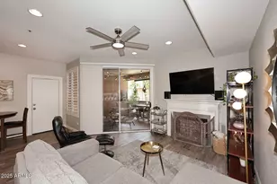 1633 E Lakeside Dr, Gilbert, AZ 85234 - Photo 10