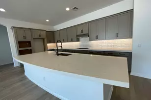 16162 W Questa Dr, Surprise, AZ 85387 - Photo 6