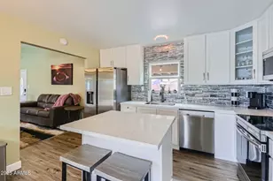 4211 N 105th Ave, Phoenix, AZ 85037 - Photo 10