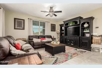 40098 W Ganly Way, Maricopa, AZ 85138 - Photo 10