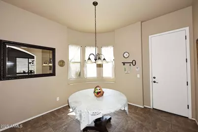 10204 S 43rd Avenue, Laveen, AZ 85339 - Photo 14