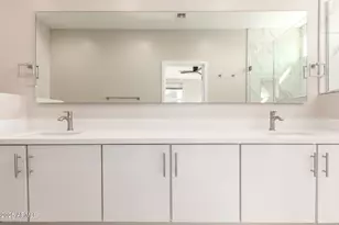 325 E Coronado Rd, Phoenix, AZ 85004 - Photo 14