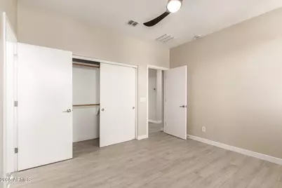 325 E Coronado Road #10, Phoenix, AZ 85004 - Photo 24