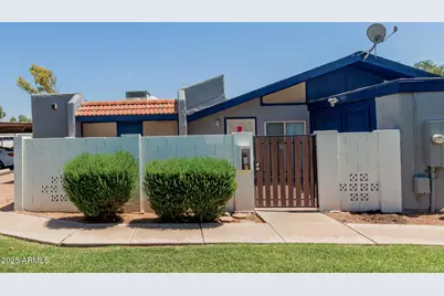 712 N Santa Barbara #16, Mesa, AZ 85201 - Photo 1