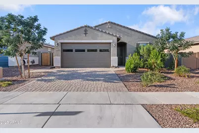17320 W Red Fox Road, Surprise, AZ 85387 - Photo 1