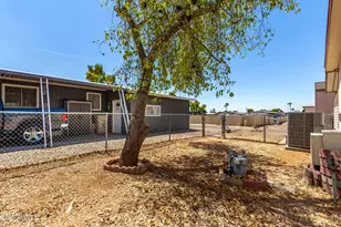 10955 N 79th Ave, Peoria, AZ 85345 - Photo 34