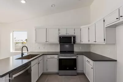 13845 N Kendall Drive, Fountain Hills, AZ 85268 - Photo 12