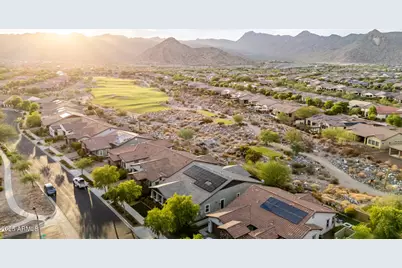 20584 W Hillcrest Boulevard, Buckeye, AZ 85396 - Photo 8