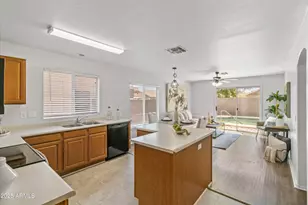 11921 W Bloomfield Rd, El Mirage, AZ 85335 - Photo 6