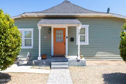 2341 N 11th Street, Phoenix, AZ 85006 - Photo 1