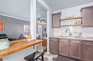 2532 W Berridge Ln, Phoenix, AZ 85017 - Photo 8