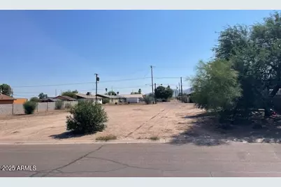 505 N Santa Cruz Avenue #4, Eloy, AZ 85131 - Photo 1