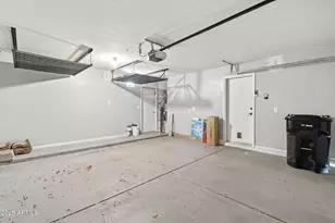 15927 N 171st Dr, Surprise, AZ 85388 - Photo 18