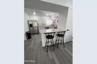 353 E Thomas Road #C104, Phoenix, AZ 85012 - Photo 2