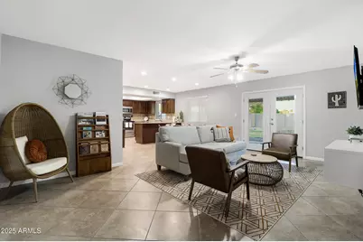 5803 S Kenwood Lane, Tempe, AZ 85283 - Photo 4