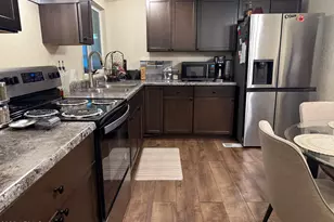 15601 N 19th Ave, Phoenix, AZ 85023 - Photo 4