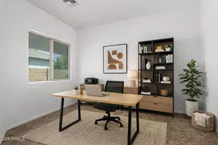 1747 W Straight Arrow Ln, Phoenix, AZ 85085 - Photo 4