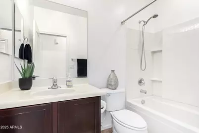 1747 W Straight Arrow Lane, Phoenix, AZ 85085 - Photo 22