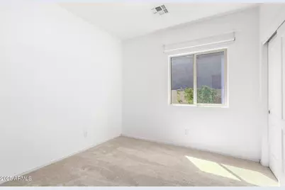 1747 W Straight Arrow Lane, Phoenix, AZ 85085 - Photo 20