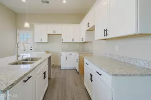 14951 S Capistrano Rd, Arizona City, AZ 85123 - Photo 6