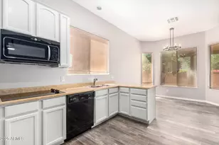 6617 W Molly Ln, Phoenix, AZ 85083 - Photo 2