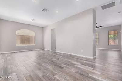 6617 W Molly Lane, Phoenix, AZ 85083 - Photo 4